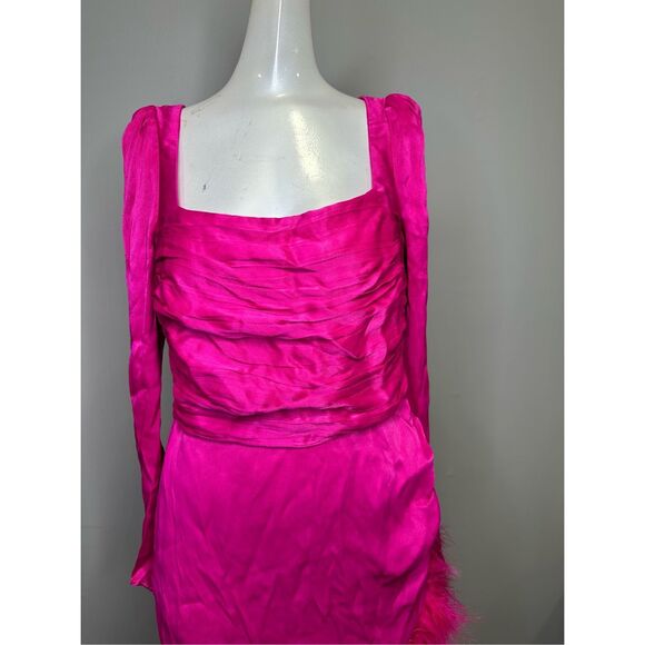 NWT Saylor Ruched Satin Ostrich Feather Trim Brielle Mini Dress Fuchsia Small $3 - Picture 4 of 10